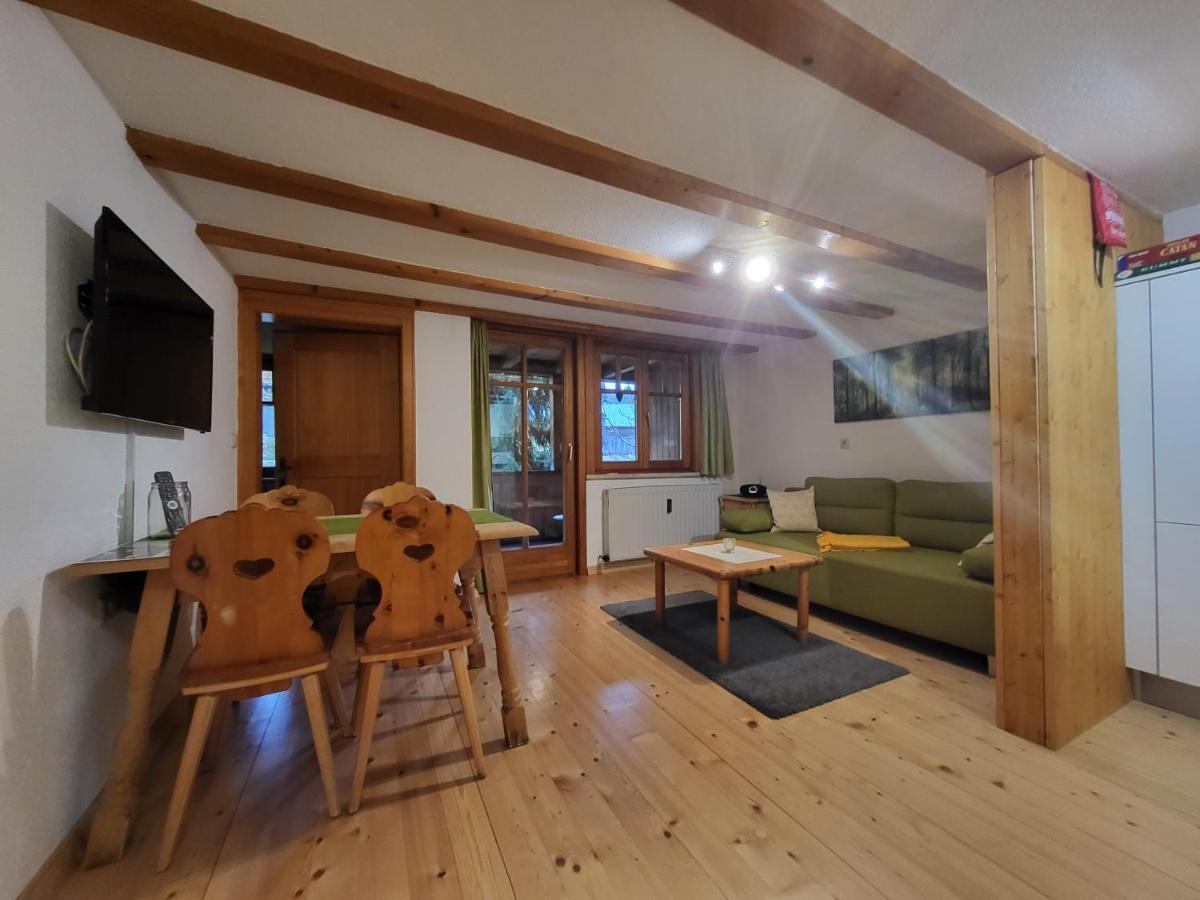 Sunnaschi Appartements - Wohnungen Oder Gesamt Als "Huette" Laterns Luaran gambar